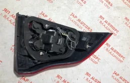 Фонарь правый для Volvo S80 2005 года на фотографиях