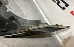 Решетка радиатора для Audi A4 2004 года на фотографиях