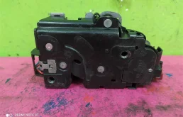 Замок передней левой двери для Volkswagen Touareg 2005 года на фотографиях