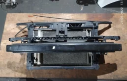 Панель радиатора (телевизор) для Volkswagen Polo 2008 года на фотографиях