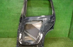 Дверь задняя правая для BMW X3 2021 года на фотографиях