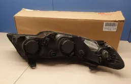 Фара левая для Kia Cerato 2010 года на фотографиях