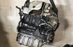 Двигатель для Opel Vectra 1999 года на фотографиях