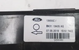 Фонарь левый для Ford Transit 2013 года на фотографиях