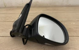 Зеркало боковое правое для Volkswagen Tiguan 2015 года на фотографиях