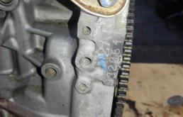 Двигатель без навесного для Toyota Camry 2017 года на фотографиях