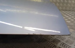 Двери для BMW 3er 2006 года на фотографиях