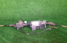 Рулевая рейка для Skoda Octavia 2012 года на фотографиях