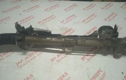 Рулевая рейка для Audi A4 1998 года на фотографиях