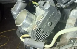 Дроссельная заслонка для Ford Focus 2014 года на фотографиях