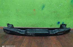 Усилитель заднего бампера для Volkswagen Tiguan 2013 года на фотографиях