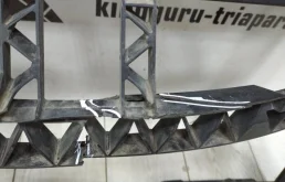 Панель радиатора (телевизор) для Volkswagen Polo 2014 года на фотографиях