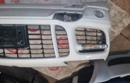 Бампер передний для Porsche Cayenne 2009 года на фотографиях