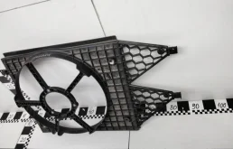 Диффузор вентилятора для Volkswagen Polo 2019 года на фотографиях