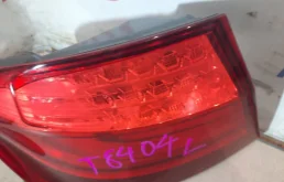 Крышка багажника для BMW 5er 2010 года на фотографиях