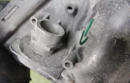 Фара ксенон левая для Mercedes-Benz GLK class 2008 года на фотографиях