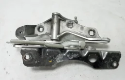 Петля капота левая для Mercedes-Benz S class на фотографиях