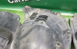 Крыло правое для Mercedes-Benz S class 2001 года на фотографиях