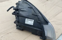 Фара левая для Volvo S80 2014 года на фотографиях