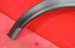 Стекла и зеркала для Nissan Juke 2018 года на фотографиях