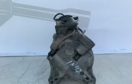 Компрессор кондиционера для BMW 3er 2012 года на фотографиях