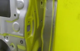 Дверь передняя левая для Lexus RX 2022 года на фотографиях