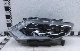 Фара ксенон левая для Nissan X-Trail 2017 года на фотографиях