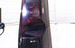 Фонарь внешний левый для Nissan X-Trail 2007 года на фотографиях