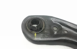 Рычаг передний правый верхний для Volkswagen Polo на фотографиях