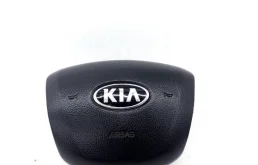Подушка безопасности водителя для Kia Rio 2017 года на фотографиях