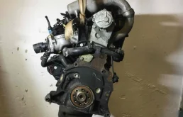 Двигатель без навесного для Fiat Ducato 1999 года на фотографиях