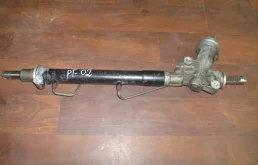 Насос ГУР для Volkswagen Passat 2001 года на фотографиях