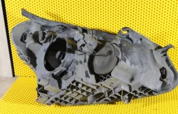 Фара ксенон левая для Nissan Qashqai 2008 года на фотографиях