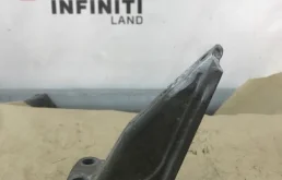 Кронштейн подушки двигателя задний правый для Infiniti FX 2009 года на фотографиях