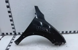 Крылья для Nissan Juke 2018 года на фотографиях