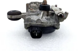 Мотор стеклоочистителя для Nissan Qashqai 2018 года на фотографиях