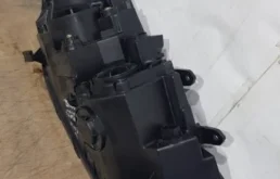 Фара левая для Kia Cerato 2014 года на фотографиях