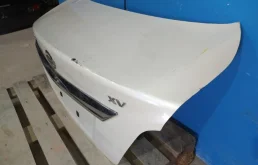 Крышка багажника для Nissan Teana 2014 года на фотографиях