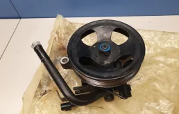 Насос ГУР для Kia Rio 2016 года на фотографиях