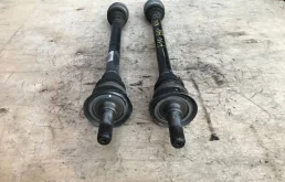 Привод задний правый для BMW 5er 2017 года на фотографиях