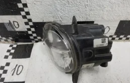 Противотуманка (ПТФ) передняя левая для BMW 3er 2018 года на фотографиях