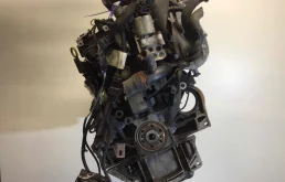 Двигатель для Opel Vectra 1999 года на фотографиях