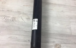 Карданный вал задний для Volkswagen Touareg 2014 года на фотографиях