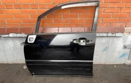 Дверь передняя левая для Lexus RX 2001 года на фотографиях
