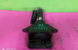 Ключ зажигания для Audi A6 на фотографиях