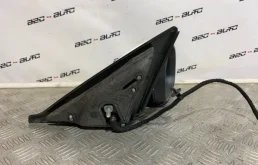 Зеркало боковое правое для Volvo S40 2012 года на фотографиях