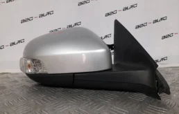 Стекла и зеркала для Volvo S40 2012 года на фотографиях