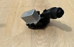 Масляный стакан для BMW 5er на фотографиях