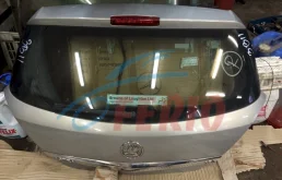 Крышка багажника для Opel Astra 2005 года на фотографиях