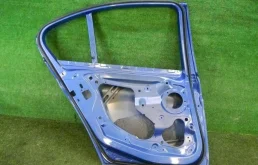 Дверь задняя левая для BMW 3er 2017 года на фотографиях